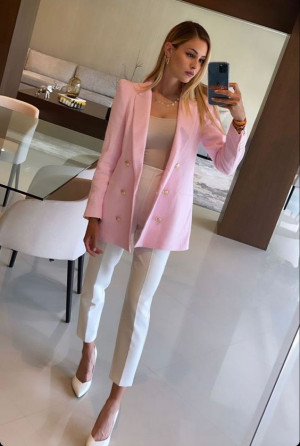 Classy Blazer Outfits For Women