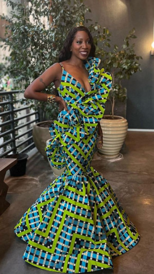 Modern lobola outfit, dresses ideas ankara gown styles beautiful ankara dress, african wax prints | Aso ebi,  day dress,  evening gown
