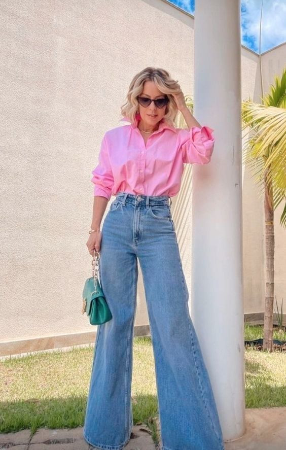 High Waisted Mom Jeans Outfit Ideas Wardrobe Ideas With Pink Top, Look Calça Jeans Pantalona | , jeans outfit ideas