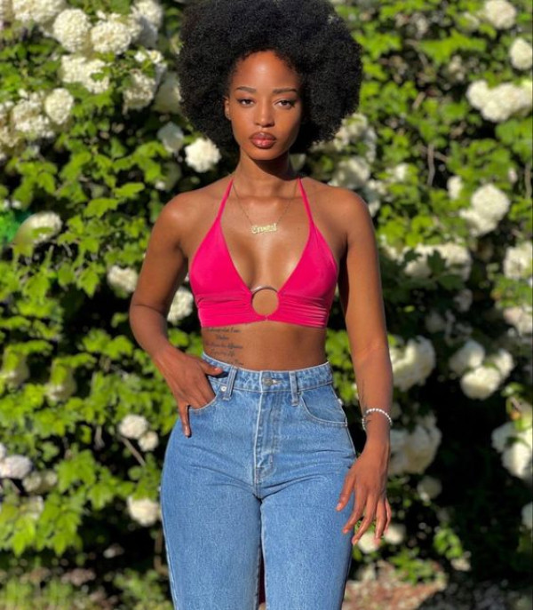 Whoever said denim can't be daring clearly hasn't seen this beautiful black girl's bold statement