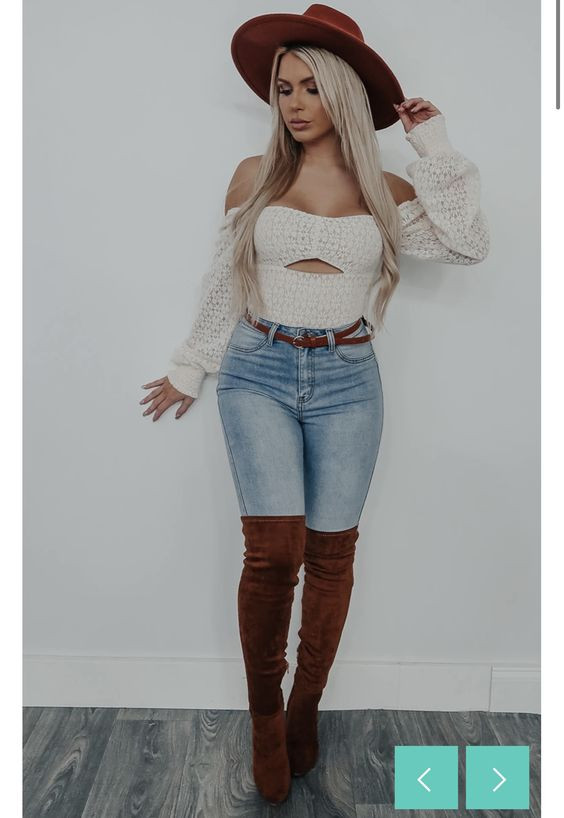 Sexy fall outfit inspo with jeans and fedora