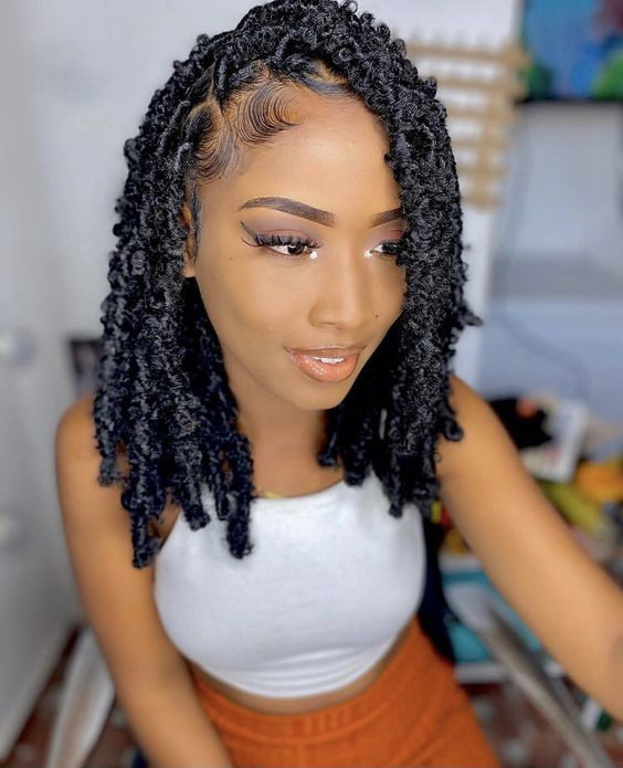 Outfit inspiration butterfly locs hair, crochet braids