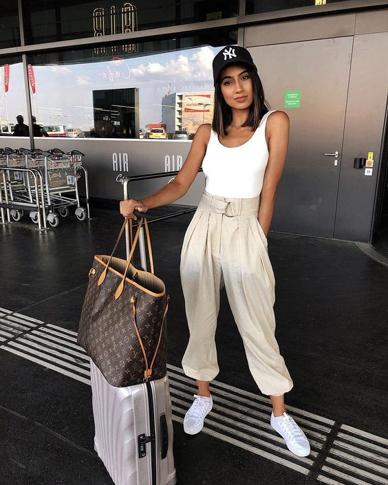 Airport Ideas With Beige Casual Trouser, Airport Fits | Fashion design