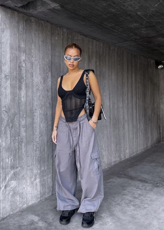 Grey Pant, Baddie Concert Attires Ideas, Fashion Model