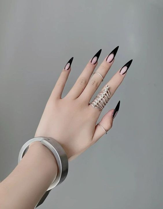 Best nude stiletto nail designs, pointy nails, pointy acrylic nails