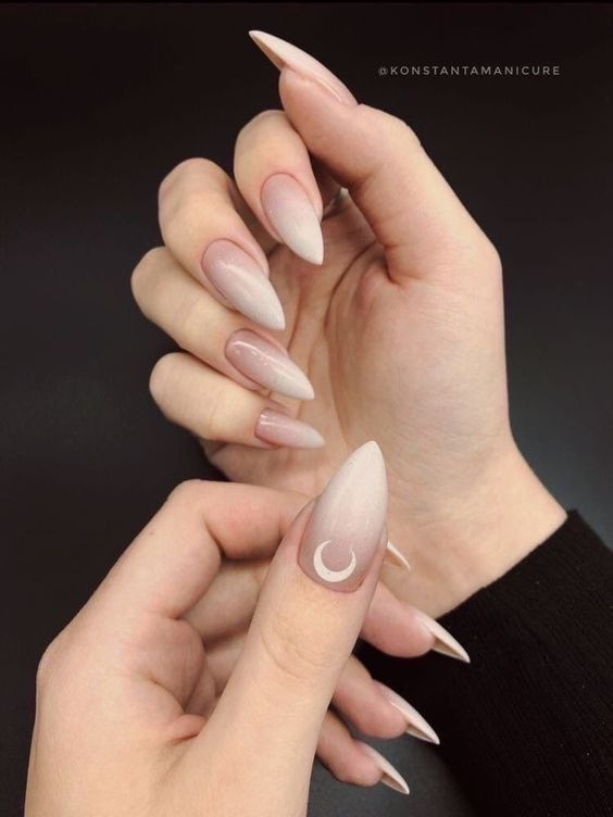 Classy outfit nail, neutral nail designs