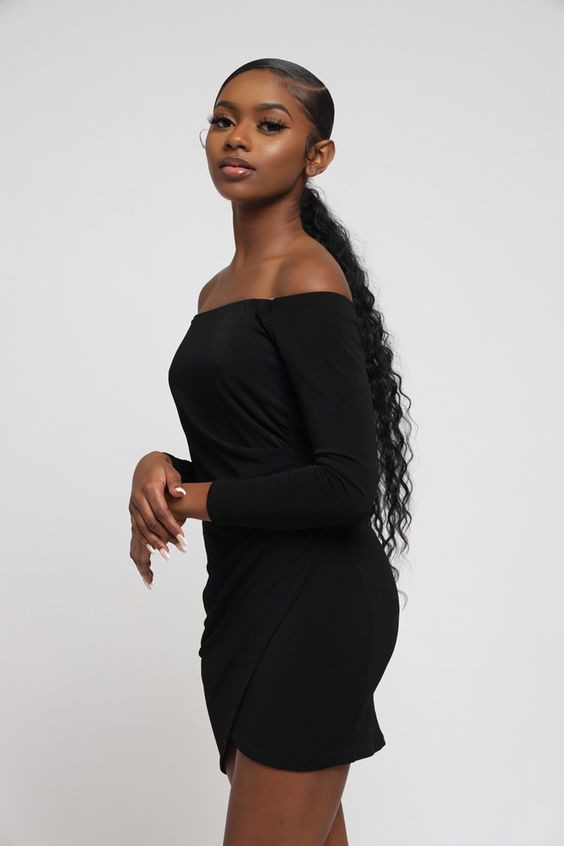 Black outfit Instagram with little black dress, cocktail dress, sheath dress