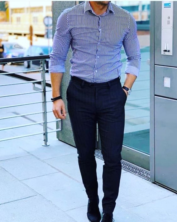Getting ready for jury duty? Just slip into a striped cotton shirt and pair it with some dark trousers!