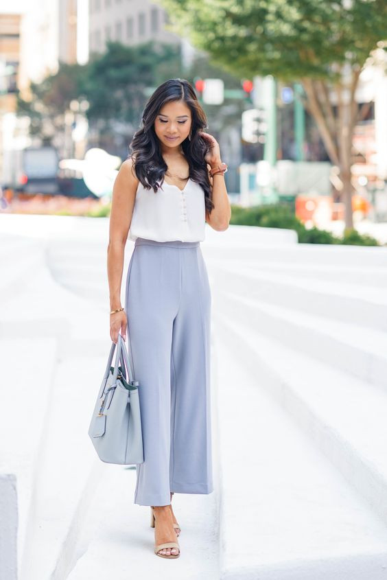 Grey Pants Outfit Ideas With White Top, Wide Leg Pants Office Wear | Wide leg pants