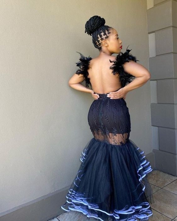 Xhosa dress with feathers, blue backless wedding dress