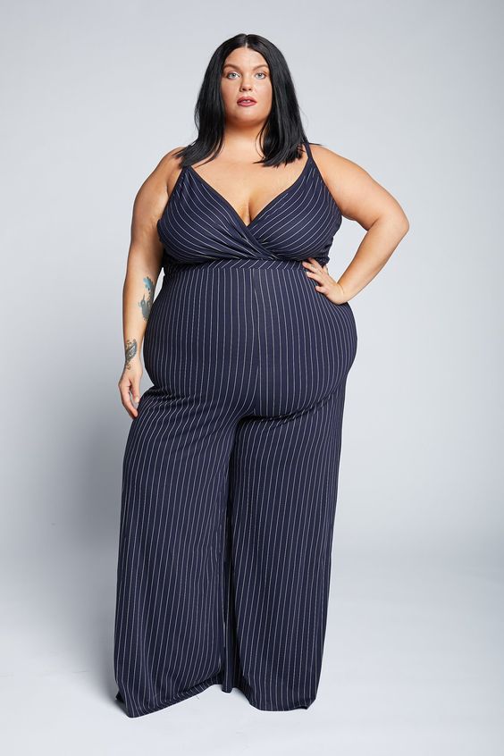 Plus size women's jumpsuit outfit ideas