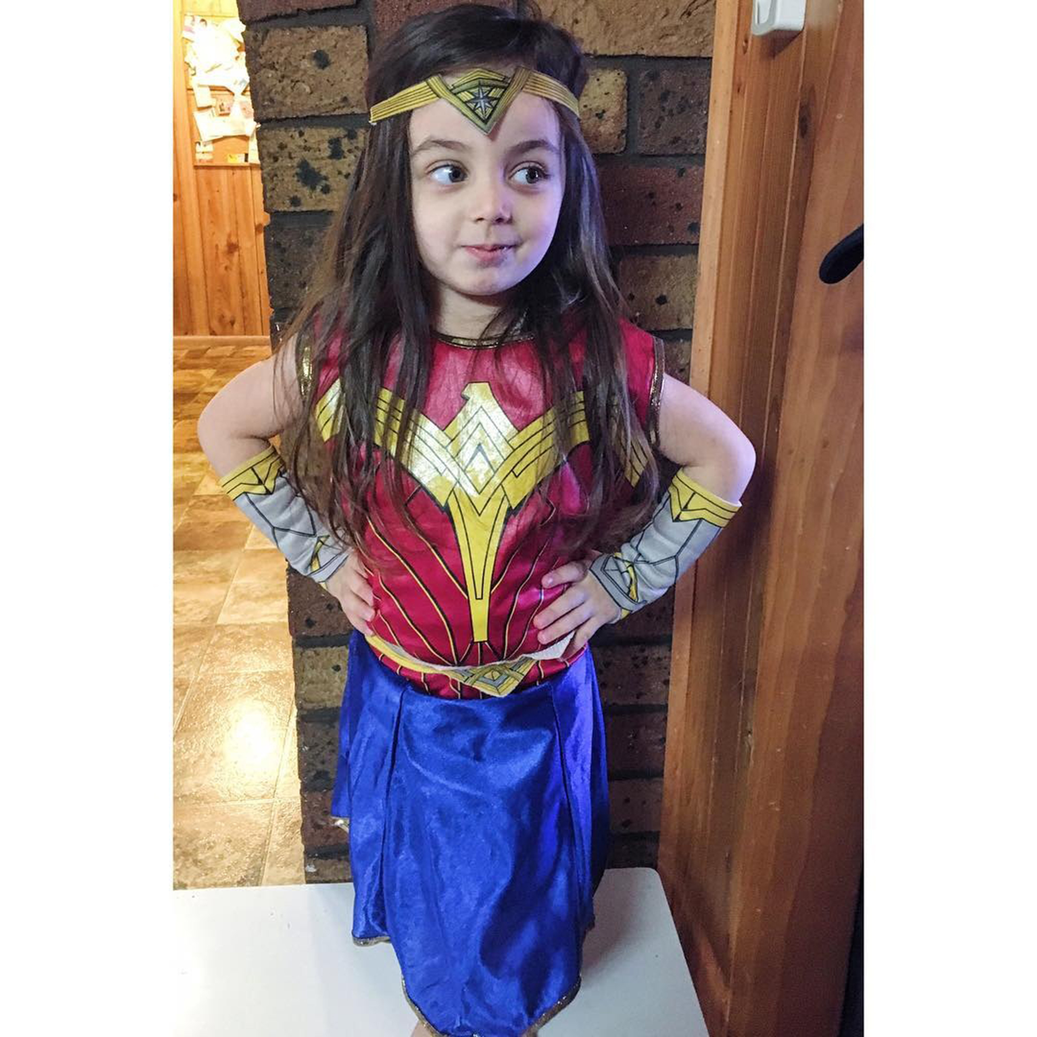 Photos Of Little Girls Dressed As Wonder Woman Illustrate Why ...