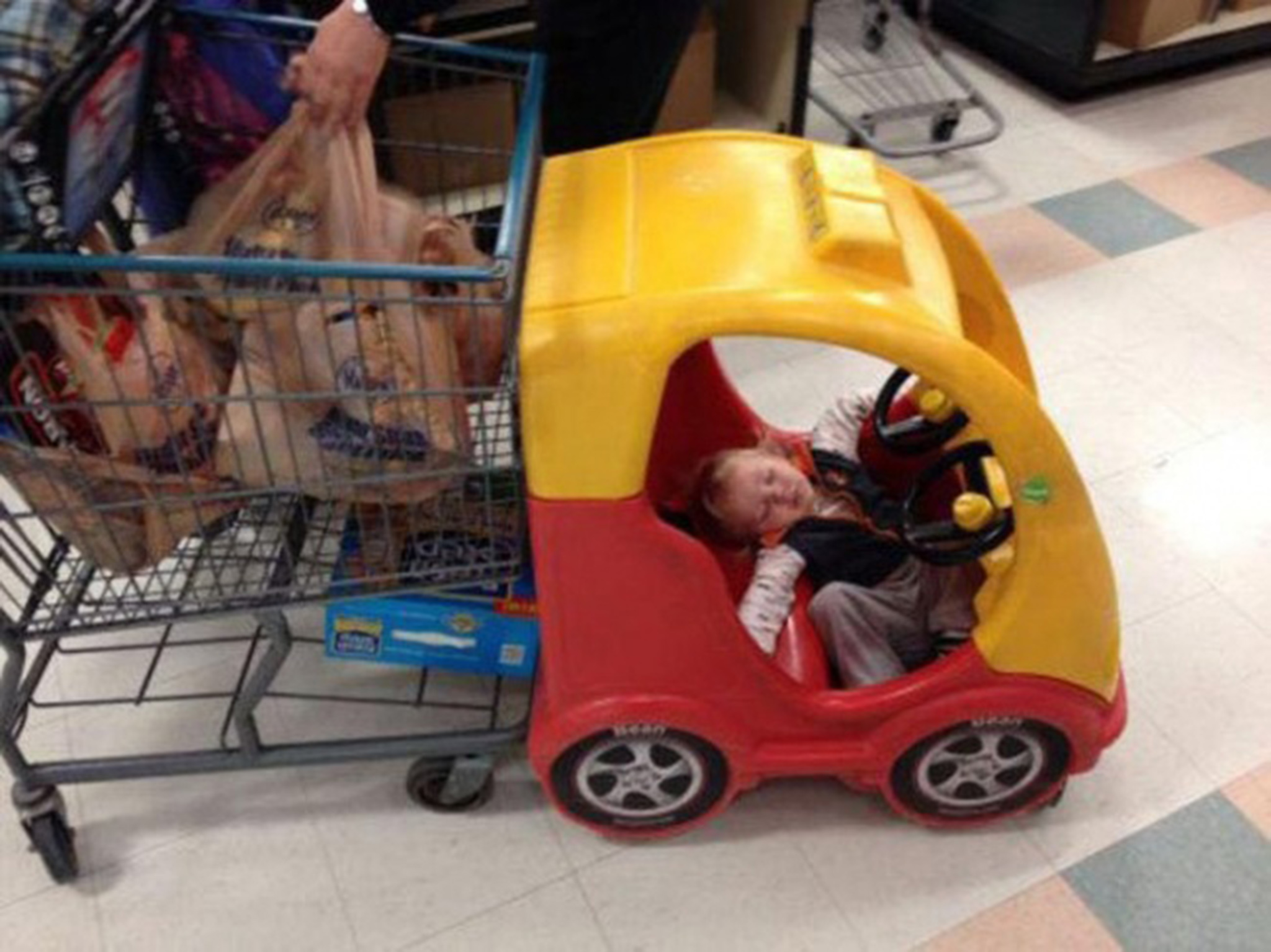 12 Pictures That Prove That Kids Have A Knack To Make You Smile