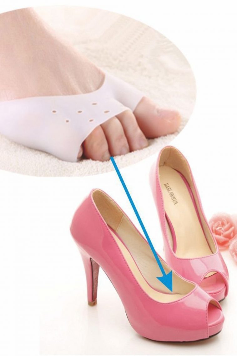 renting high end clothes